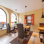 Gisela Guest house Goessweinstein